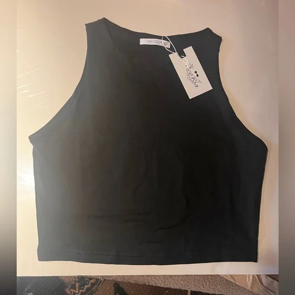 REORIA Women's  Sleeveless High Neck
Racerback Cropped Tank Tops, Halter Neck - Picture 6 of 7